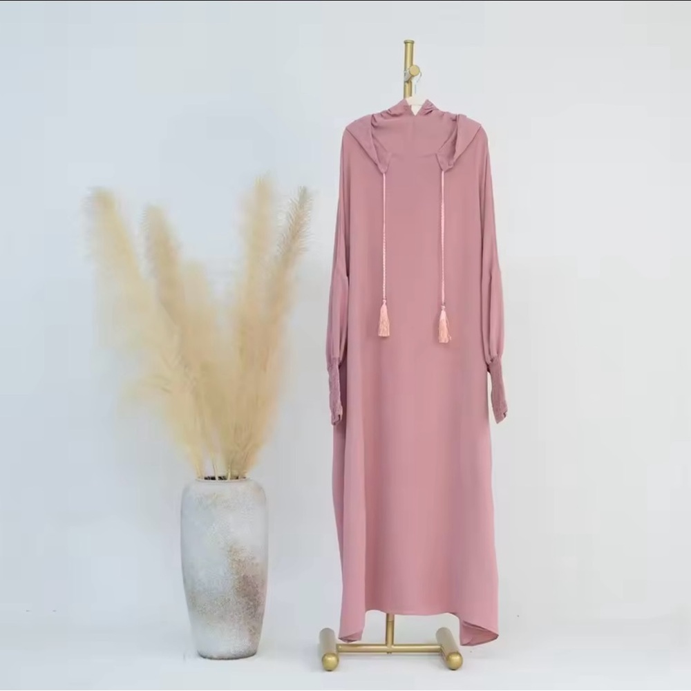 Elegant Pink Hooded abaya